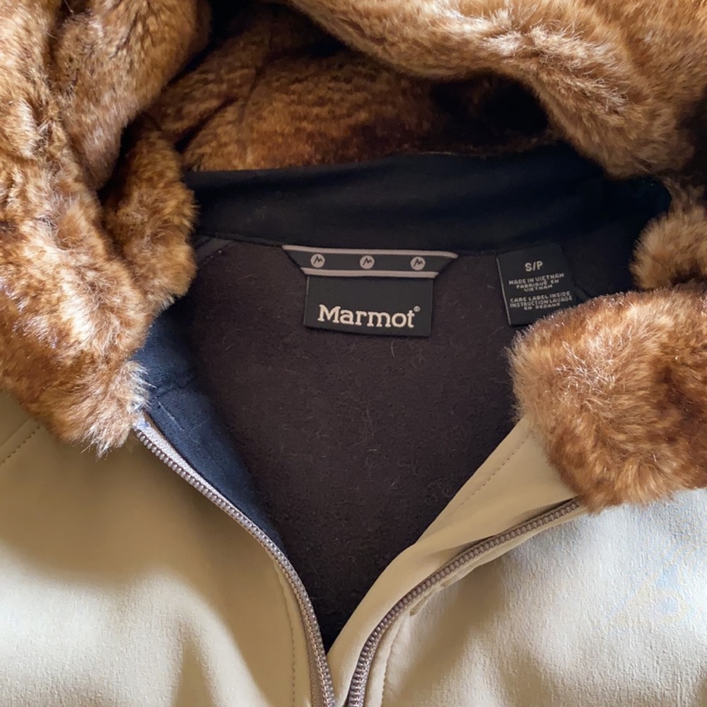 Marmot Soft Shell Jacket With Hood - Picture 3 of 7
